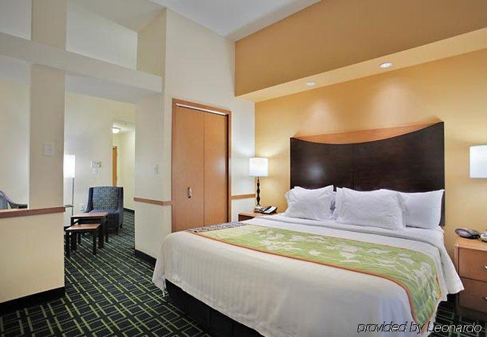 Fairfield Inn And Suites By Marriott Saint Augustine I-95 Room photo